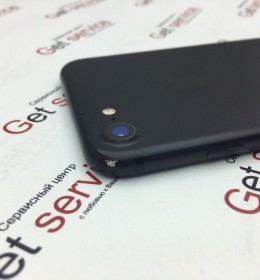 Как iPhone 7 Jet Black в эксплуатации?